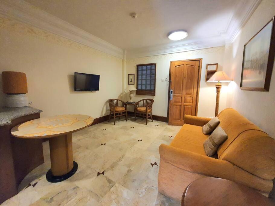 C&c Jayakarta Legian Bali A * Seminyak (Bali)